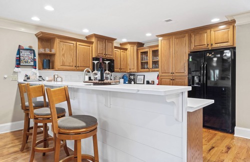 Eatonton House | Lakefront Paradise & Boat House