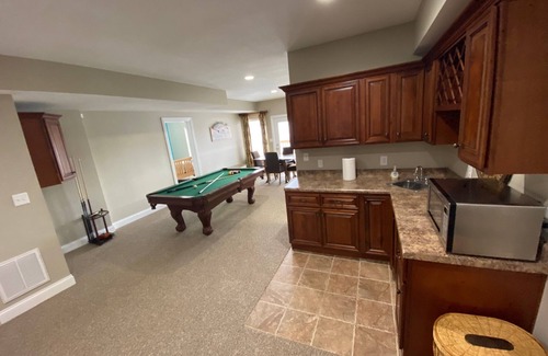 Nancy House | Lakefront, Spacious Townhome: Walk to Marina