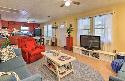 Hardwick House | Lakefront Sparta Home w/ Private Pool & Dock!