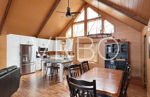 Gilford House | Lakehouse in Gilford sits on 100’ private beach and includes dock slip!