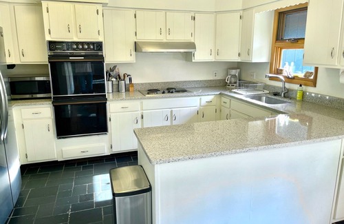 Livingston Manor House | Lakehouse on Semi-Private Lake with Pool