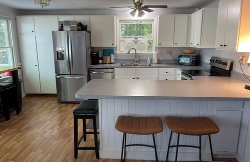 West Poland House | Lakehouse Paradise. Wonderful Family Memories ! Furry family members stay free.