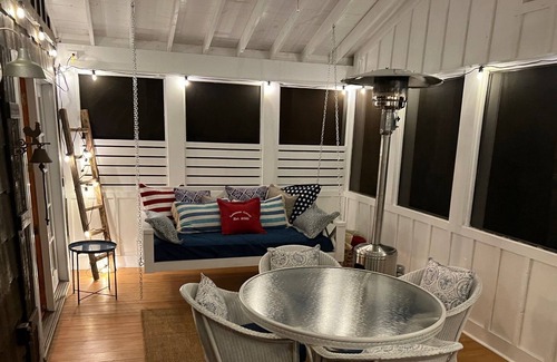 Lakemont House | Lakemont Cottage in the woods near Lake Rabun and Seed Lake