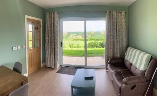 Omagh Apartment | Lakemount Lodge