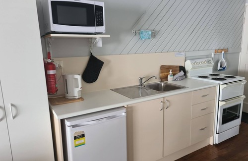 Nords Wharf Cabin | Lakes Edge Boathouse - Seclusion and serenity right on the water's edge!