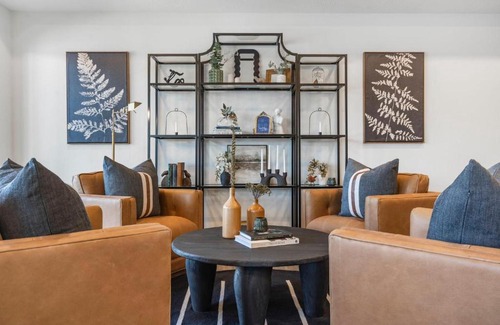Branson House | Lakeshore Living