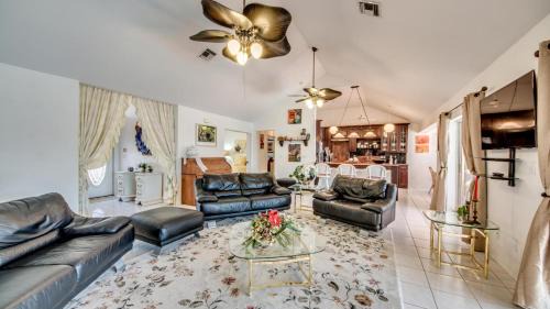 Cape Coral House | Lakeside at Cat Cay - Cape Coral - Roelens Vacations
