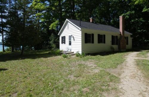 Alden Apartment | Lakeside Cottage on Torch Lake