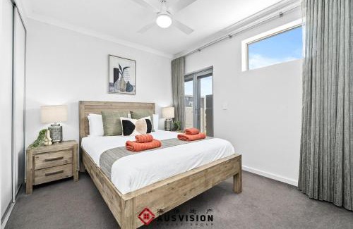 Cannington Apartment | Lakeside Executive Retreat near Westfield Shops