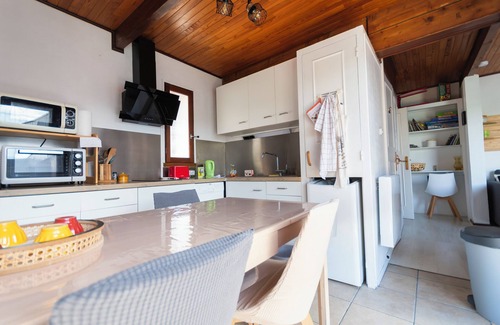 Vernet-la-Varenne House | Lakeside gite