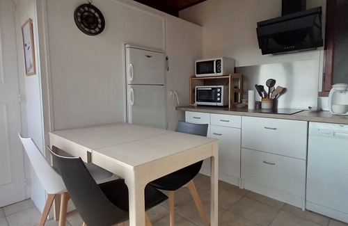 Vernet-la-Varenne House | Lakeside gite