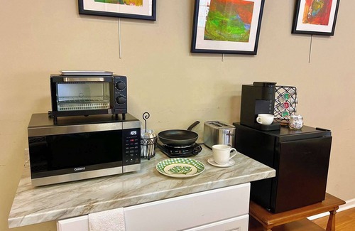 Franklin Cabin | Lakeside Lodge 3BR Suite/hottub option LL123