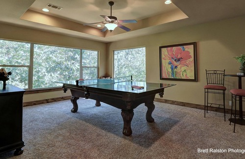 Rogers House | Lakeside Lodge - On Beaver Lake