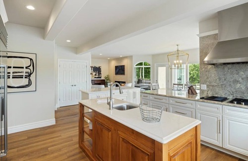 Osage Beach House | Lakeside Lux - Where EVERY Luxury Awaits