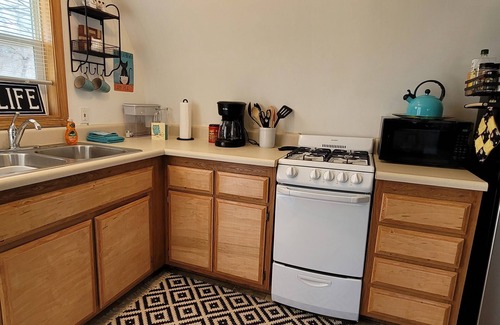 Paw Paw Cottage | Lakeside Quonset Hut, Cozy And Romantic