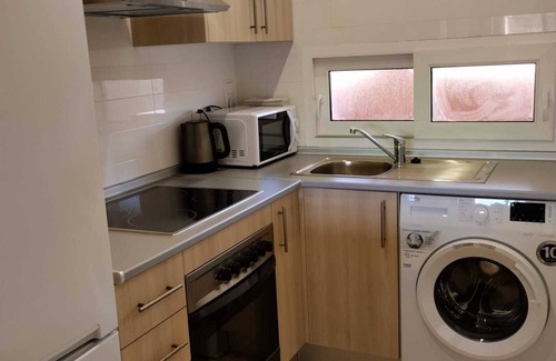 Alhama de Murcia Apartment | Lakeside View, Condado De Alhama
