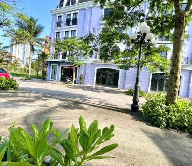 Ha Long Villa | Lakeside Villa Hạ Long Venuestay