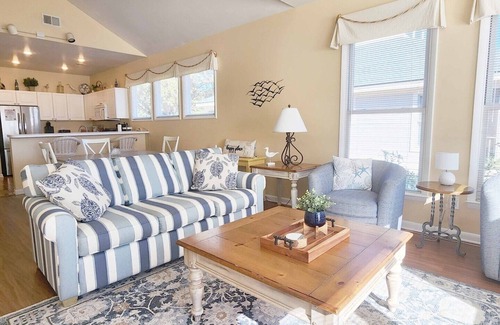 Litchfield by the Sea Condo | Lakeside Villa 12A - 2BR Villa with Beautiful Lake View in Gated LBTS