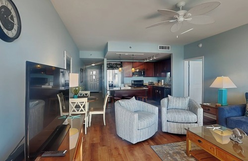 Panama City Beach Condo | Laketown Wharf Resort by Southern Vacation Rentals