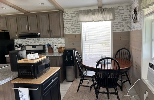 Ellenburg Depot House | Lakeview bungalow and fishing paradise.