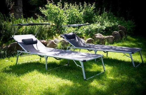 Gorlo Apartment | Lakeview garden studio in Villa