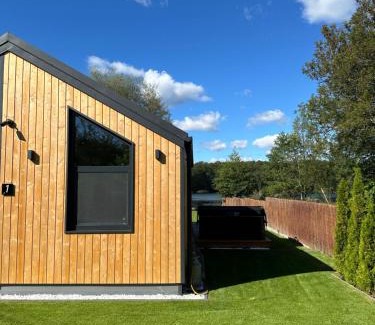 Gil Mały House | Lakeview Houses