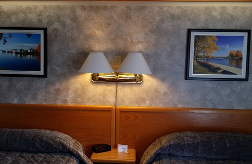 Algoma District Hotel | Lakeview Inn