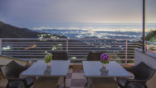 Kasauli House | LakeView Kasauli Cottage