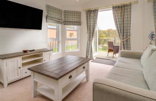 Knott End-on-Sea House | Lakeview Lodge