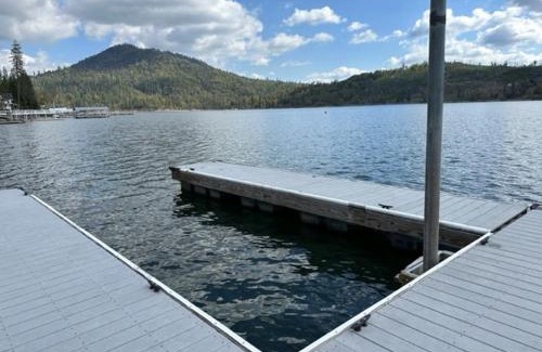 Bass Lake House | Lakeview Lodge w/Boat slip, hot tub, lake views