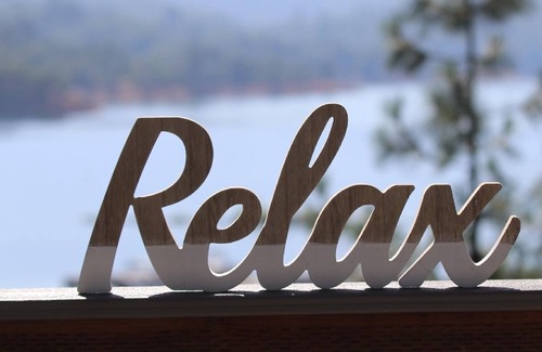 Lakehead House | Lakeview, Pool Table, Marina Close, Sleeps 16 - Shasta Lakeshore Retreat #8