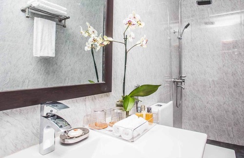 Polhena Hotel | Lakraj Heritage