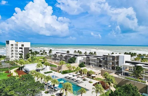 Ngu Hanh Son House | Lalahouses - 2BR Ocean View Apt in Huyatt Regency