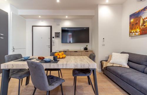 San Donato-San Vitale Apartment | Lamagia