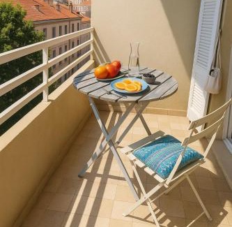 Le Mourillon Apartment | Lamartine YourHostHelper