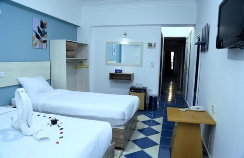 Sheraton Road -Sakkala Hotel | Lamera Hotel.