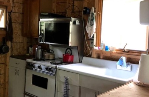 Lamoine Cabin | Lamoine Cabin on the Coast of Maine; just minutes from Acadia National Park