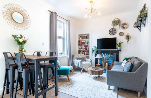 Inverness City Centre House | Lamont Cottage, Inverness