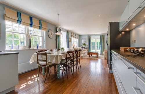 Walberswick House | Lampland House - Three Bedroom House, Sleeps 6