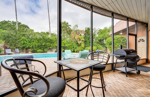 Haines City Cottage | Lanai, Hot Tub & Pool: Haines City Retreat!