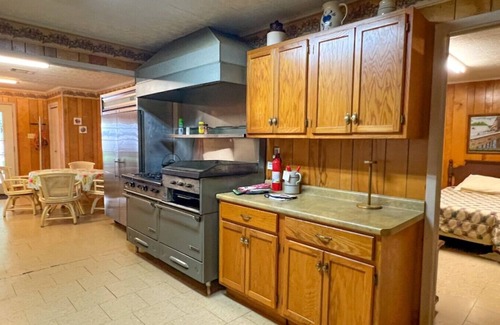 Negreet House | LaNana Crossing Lodge