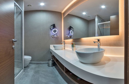 Avcilar Hotel | Land Park Hotel