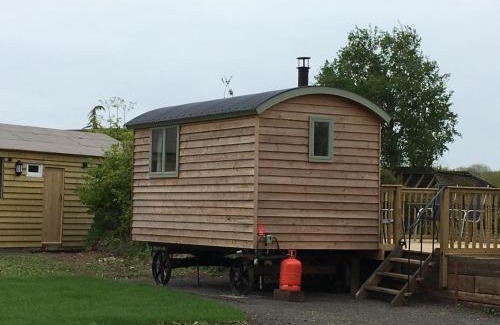 Badlesmere House | Landews Meadow Cottages