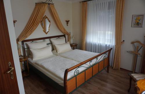 Plaidt Bed & Breakfast | Landgasthof “Zur Alten Mühle“