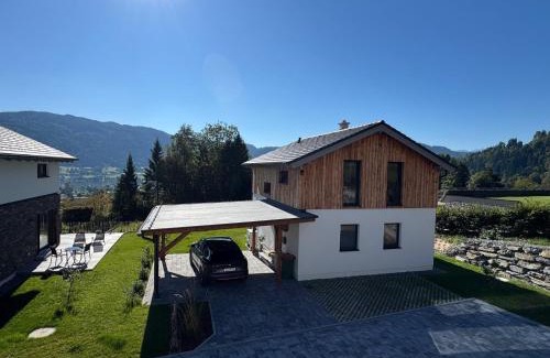Bodensdorf House | Landhaus Almrausch