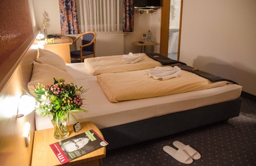 Doerentrup Hotel | Landhaus Begatal