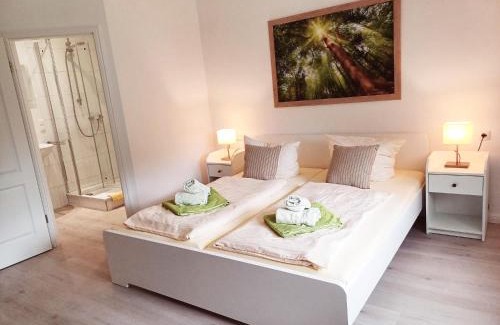 Tewel Hotel | Landhaus Tewel Hotel mit Restaurant 14KM vom Heide-Park