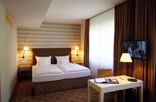 Ahrweiler Hotel | Landhotel Sanct Peter
