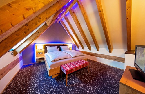 Niederhelden Hotel | Landhotel Repetal