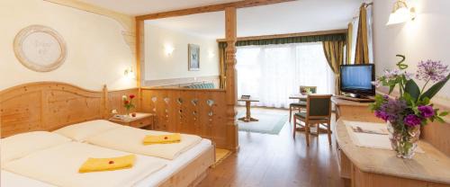 Valdaora di Mezzo Hotel | Landhotel Tharerwirt